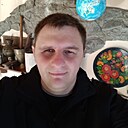 Знакомства: Михаил, 32 года, Каменское