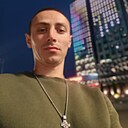 Знакомства: Кирилл, 29 лет, Слуцк