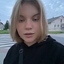 Знакомства: Наташа, 18 лет, Лида