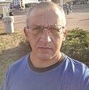 Знакомства: Павел, 44 года, Жлобин