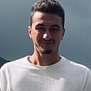 Знакомства: Alexandru, 26 лет, București