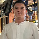 Знакомства: Роман, 40 лет, Бишкек