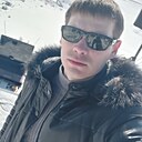 Знакомства: Дмитрий, 31 год, Нижневартовск