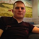 Знакомства: Артем, 38 лет, Волхов