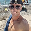 Знакомства: Иван, 42 года, Симферополь