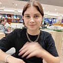 Знакомства: Надя, 18 лет, Волгоград