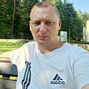 Знакомства: Артём, 32 года, Псков