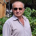 Знакомства: Тахир, 59 лет, Адлер