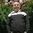 Знакомства: Максим, 37 лет, Симферополь