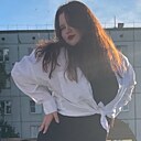 Знакомства: Софа, 19 лет, Волхов