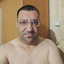 Знакомства: Максим, 45 лет, Корсаков