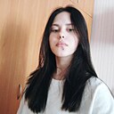 Знакомства: Карина, 18 лет, Минск