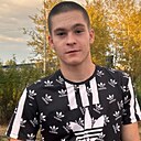 Знакомства: Максим, 23 года, Чита