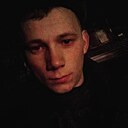 Знакомства: Евгений, 24 года, Березино