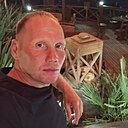 Знакомства: Артем, 40 лет, Евпатория