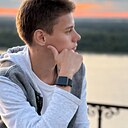 Знакомства: Максим, 18 лет, Рязань