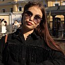 Знакомства: Ника, 20 лет, Уссурийск