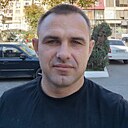 Знакомства: Илья, 36 лет, Темрюк