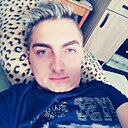 Знакомства: Alex, 29 лет, Brașov