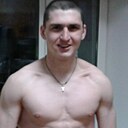 Знакомства: Валерий, 28 лет, Урюпинск