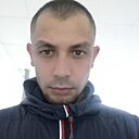 Знакомства: Валерий, 30 лет, Волхов