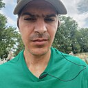 Знакомства: Valentin, 35 лет, Tulcea