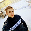 Знакомства: Александр, 26 лет, Белово