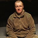 Знакомства: Гена, 42 года, Александровск