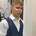 Знакомства: Danil, 24 года, Тольятти