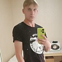 Знакомства: Artem, 21 год, Смолевичи