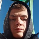 Знакомства: Илья Толстик, 20 лет, Бобруйск