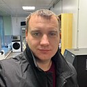 Знакомства: Максим, 31 год, Орел