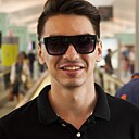 Знакомства: Александр, 32 года, Симферополь