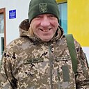 Знакомства: Роман, 47 лет, Львов