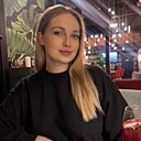 Знакомства: Карина, 25 лет, Подольск