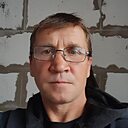 Знакомства: Валентин, 45 лет, Аксу