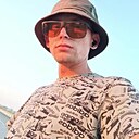 Знакомства: Виктор, 32 года, Топки