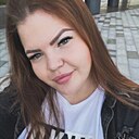 Знакомства: Ксения, 27 лет, Новоуральск