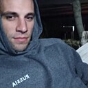 Знакомства: Евгений, 32 года, Чистополь