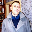 Знакомства: Юрий, 28 лет, Синельниково