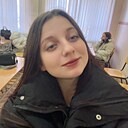 Знакомства: Аня, 18 лет, Саратов