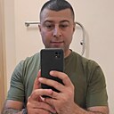 Знакомства: Аракел, 38 лет, Екатеринбург