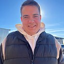 Знакомства: Артём, 24 года, Пермь