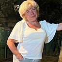 Знакомства: Юлия, 45 лет, Новомосковск