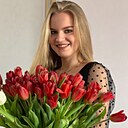 Знакомства: Полина, 18 лет, Челябинск