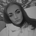 Знакомства: Karyna, 31 год, Пиотрков-Трыбунальски