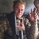 Знакомства: Максим, 34 года, Кривой Рог