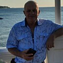 Знакомства: Александр, 68 лет, Москва