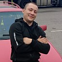 Знакомства: Денис, 32 года, Быхов