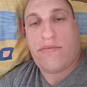 Знакомства: Viktor, 33 года, Ополе